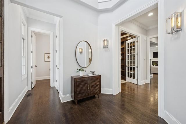 726 Lincoln Street, Evanston, IL 60201