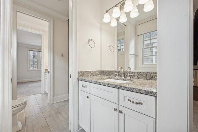 726 Lincoln Street, Evanston, IL 60201