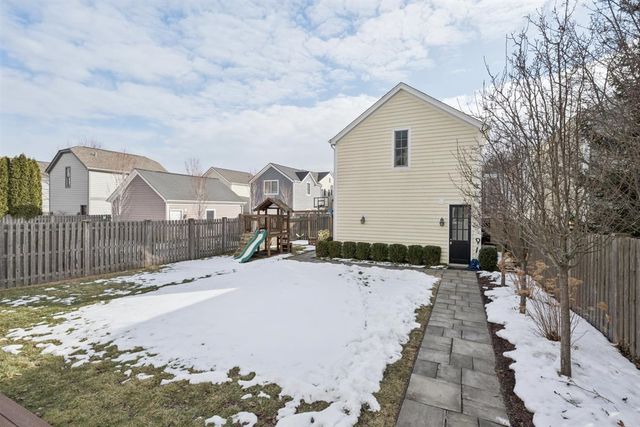 726 Lincoln Street, Evanston, IL 60201