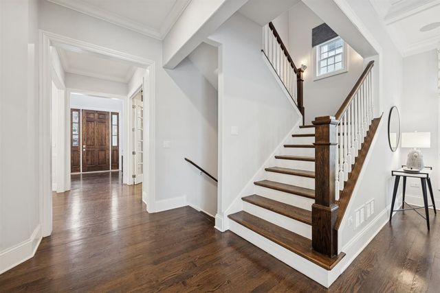 726 Lincoln Street, Evanston, IL 60201