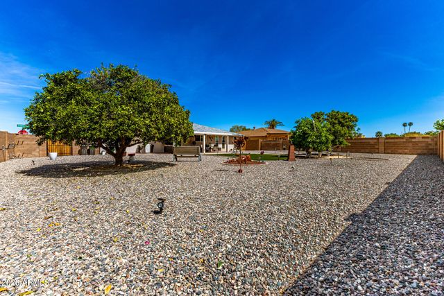 13815 N CAMEO Drive, Sun City, AZ 85351