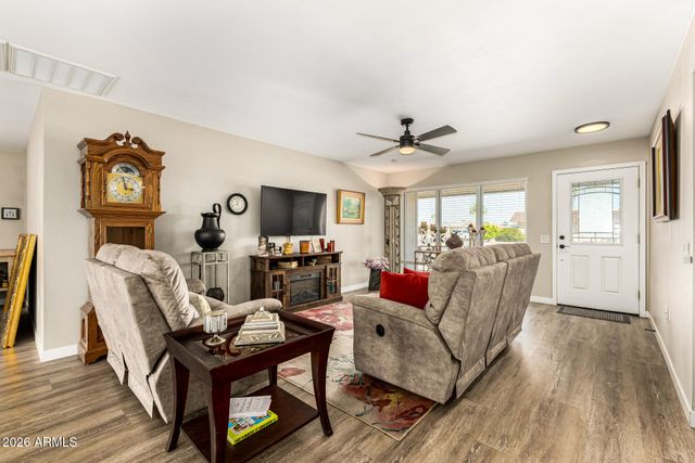 13815 N CAMEO Drive, Sun City, AZ 85351