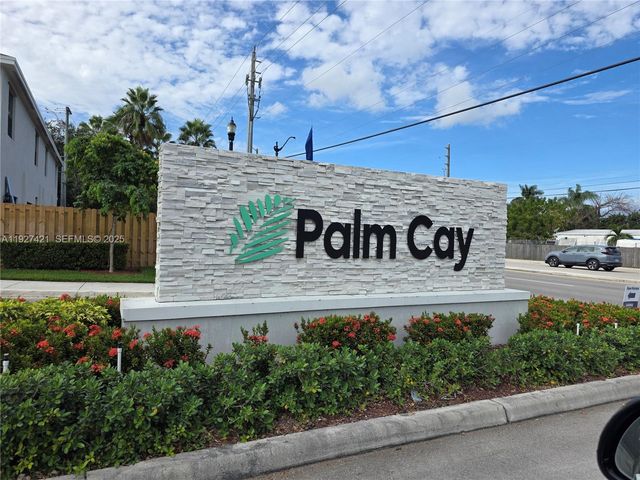 261 NE 16th St 261, Florida City, FL 33034