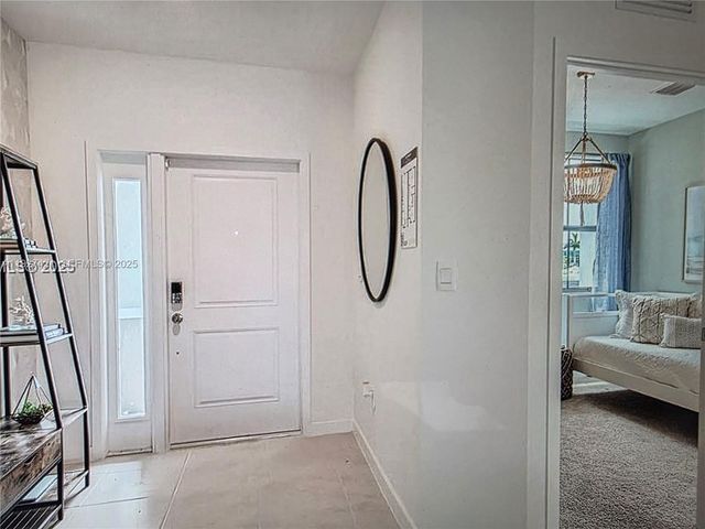 261 NE 16th St 261, Florida City, FL 33034