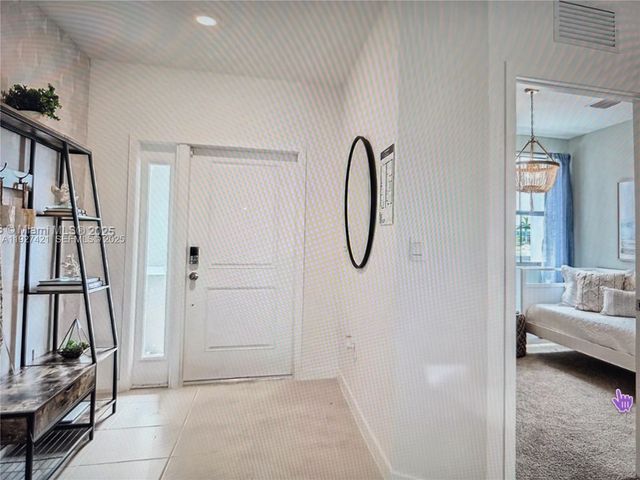 261 NE 16th St 261, Florida City, FL 33034