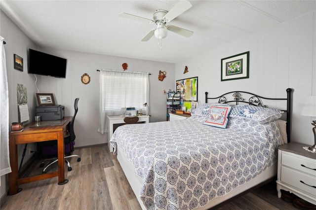 5619 DAKOTA STREET, Zephyrhills, FL 33542