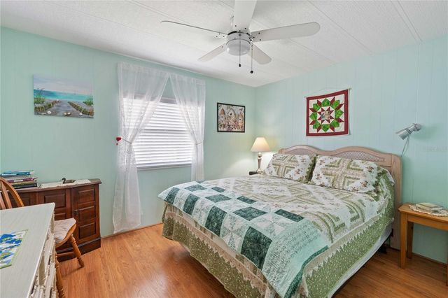 5619 DAKOTA STREET, Zephyrhills, FL 33542