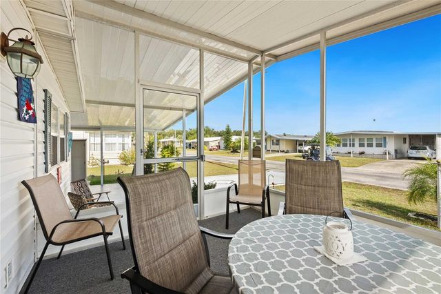 5619 DAKOTA STREET, Zephyrhills, FL 33542