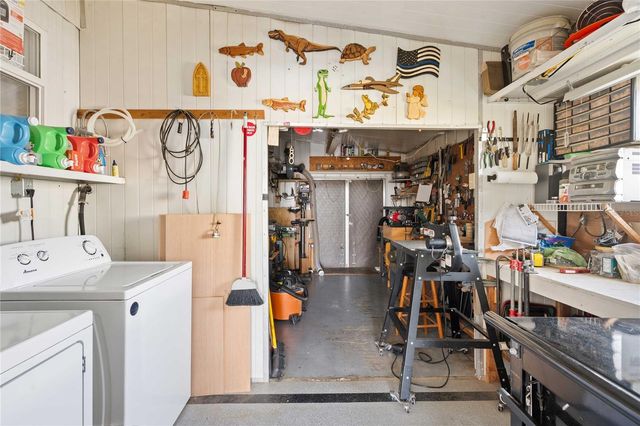 5619 DAKOTA STREET, Zephyrhills, FL 33542