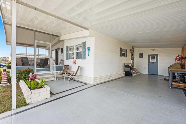 5619 DAKOTA STREET, Zephyrhills, FL 33542