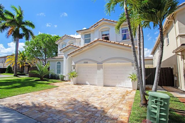 11559 NW 84th Terrace, Doral, FL 33178