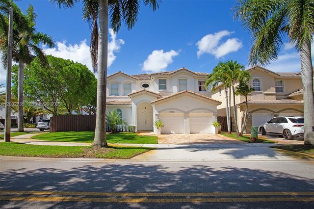 11559 NW 84th Terrace, Doral, FL 33178
