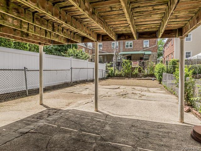 4133 Grace Avenue, Bronx, NY 10466