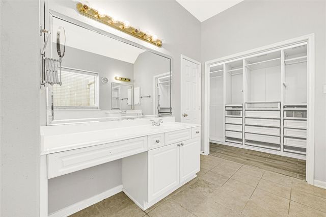 675 Lazy Lane, League City, TX 77573