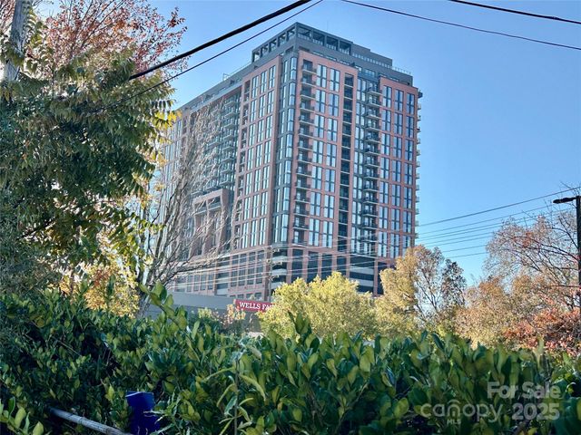 212 E Park Avenue, Charlotte, NC 28203