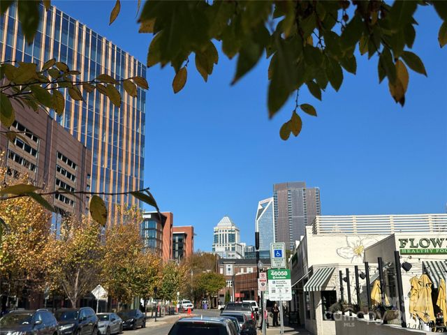 212 E Park Avenue, Charlotte, NC 28203