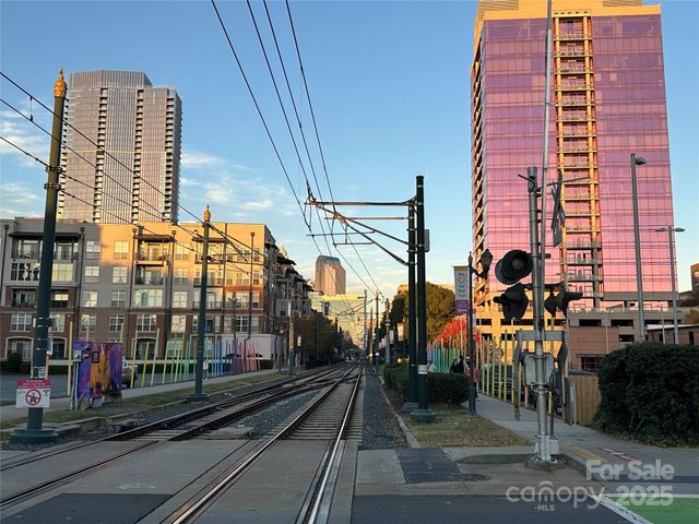 212 E Park Avenue, Charlotte, NC 28203