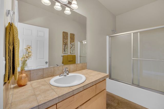 4013 SW Tommy Armour Lane, Redmond, OR 97756