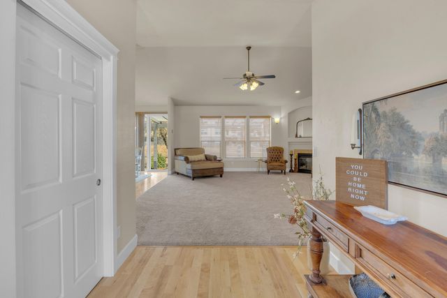 4013 SW Tommy Armour Lane, Redmond, OR 97756