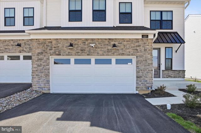 127 ALROY RD, Malvern, PA 19355