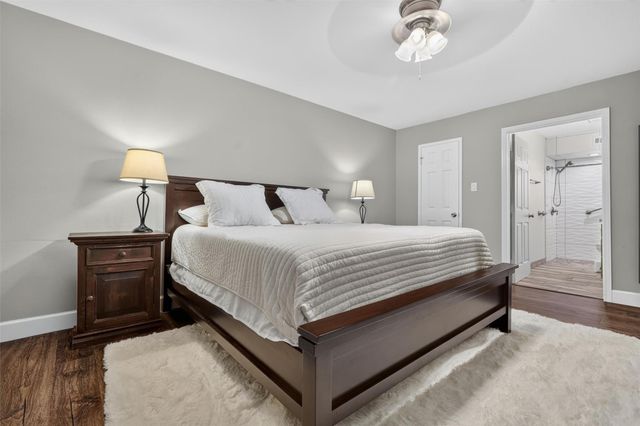 355 N Post Oak Lane 642, Houston, TX 77024