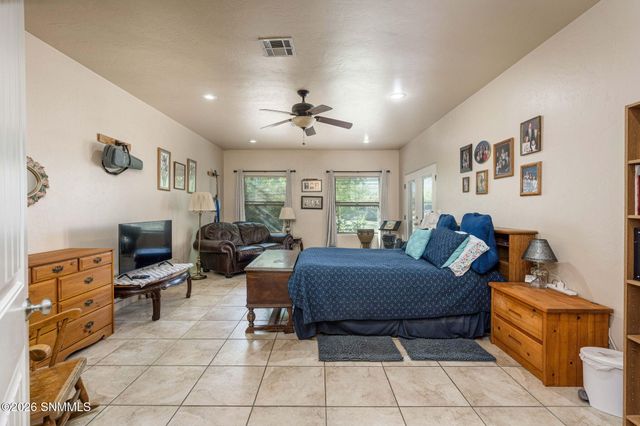 293 Wall Avenue, Las Cruces, NM 88001