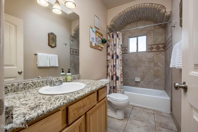 293 Wall Avenue, Las Cruces, NM 88001