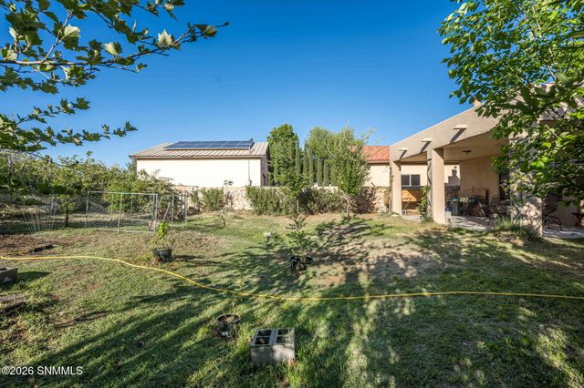 293 Wall Avenue, Las Cruces, NM 88001
