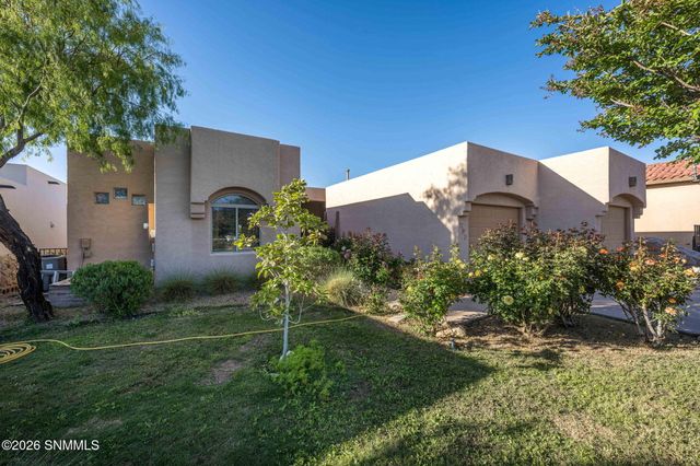 293 Wall Avenue, Las Cruces, NM 88001