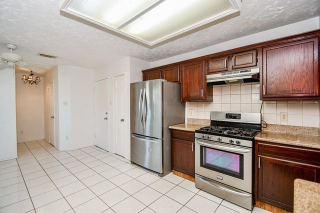 12311 Grove Meadow Drive, Stafford, TX 77477
