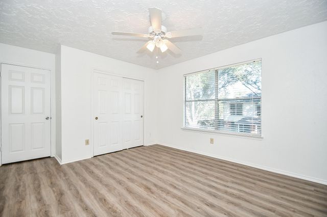 12311 Grove Meadow Drive, Stafford, TX 77477