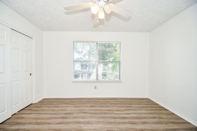 12311 Grove Meadow Drive, Stafford, TX 77477