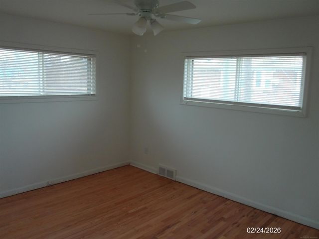 404 W Golden Street, Highland Park, MI 48203