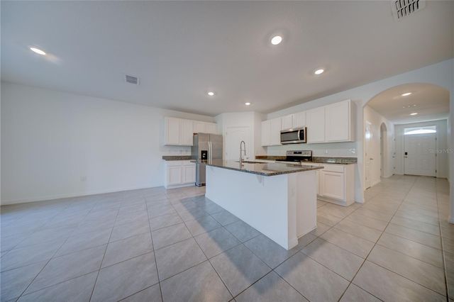 5327 TIMBERLAND AVENUE, St Cloud, FL 34771