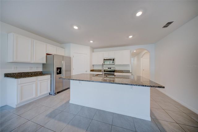 5327 TIMBERLAND AVENUE, St Cloud, FL 34771