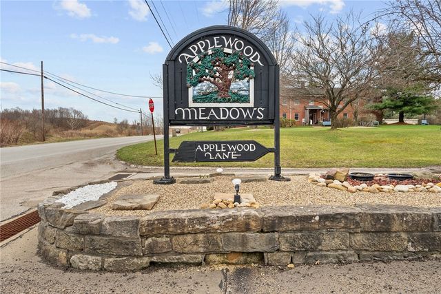 208 Hickory Knolls, Slippery Rock Twp, PA 16057