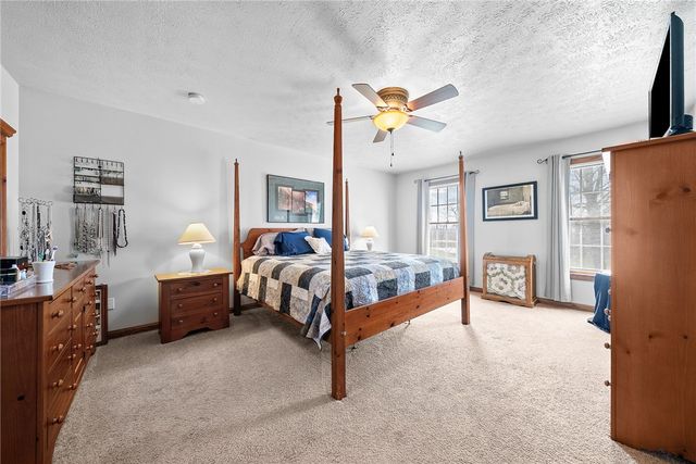 208 Hickory Knolls, Slippery Rock Twp, PA 16057