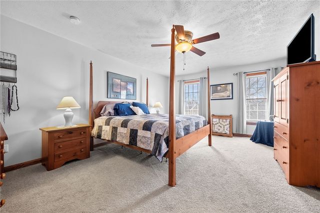 208 Hickory Knolls, Slippery Rock Twp, PA 16057