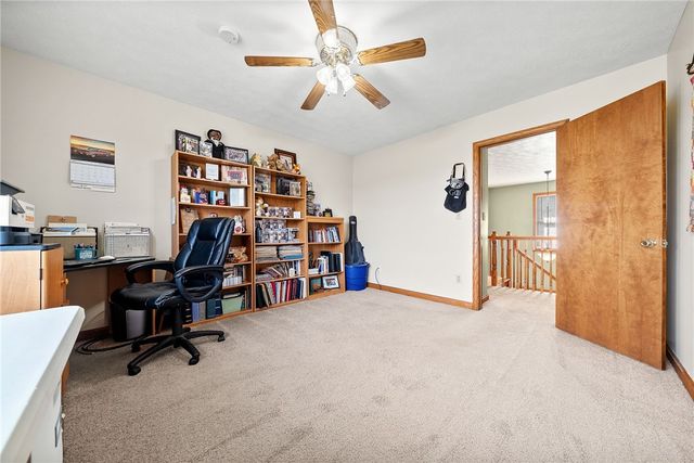 208 Hickory Knolls, Slippery Rock Twp, PA 16057