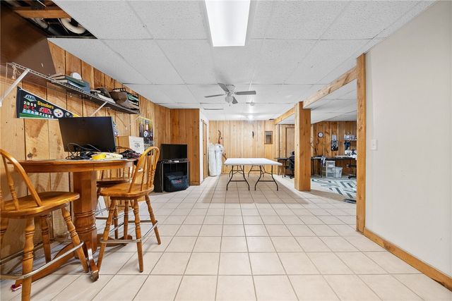 208 Hickory Knolls, Slippery Rock Twp, PA 16057
