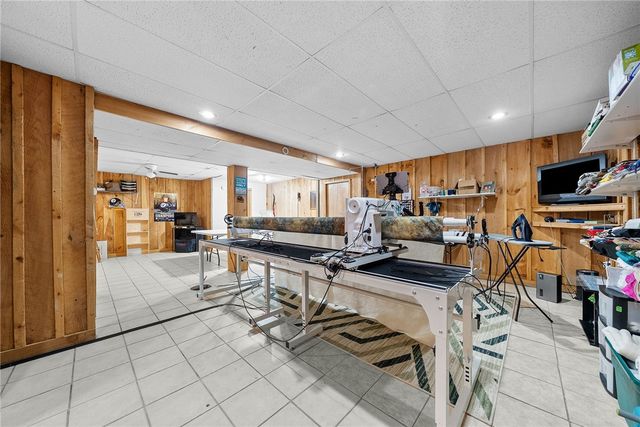 208 Hickory Knolls, Slippery Rock Twp, PA 16057
