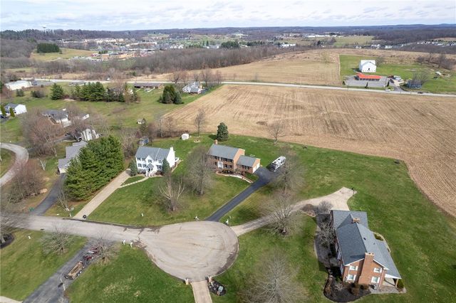 208 Hickory Knolls, Slippery Rock Twp, PA 16057