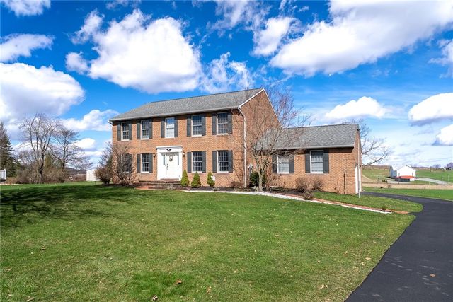 208 Hickory Knolls, Slippery Rock Twp, PA 16057