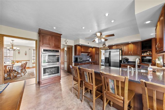 208 Hickory Knolls, Slippery Rock Twp, PA 16057