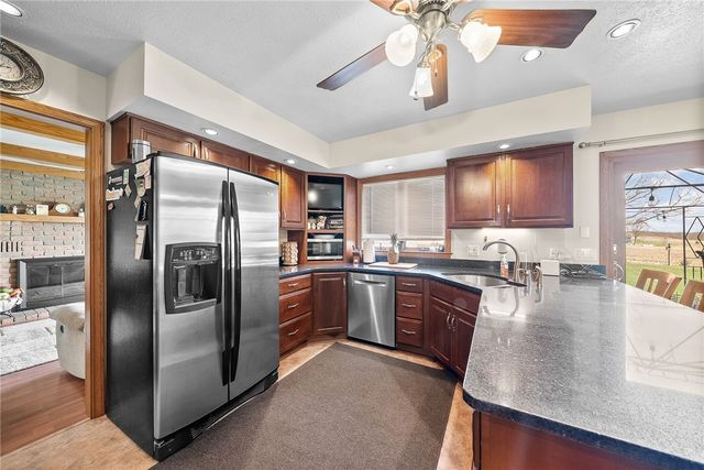 208 Hickory Knolls, Slippery Rock Twp, PA 16057