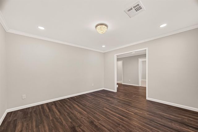 418 N Wilcrest Drive, Houston, TX 77079