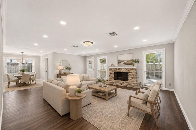 418 N Wilcrest Drive, Houston, TX 77079