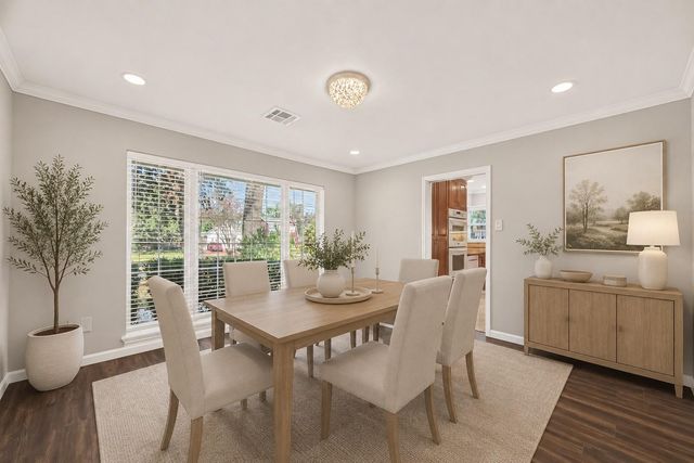 418 N Wilcrest Drive, Houston, TX 77079