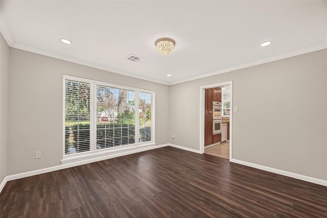 418 N Wilcrest Drive, Houston, TX 77079