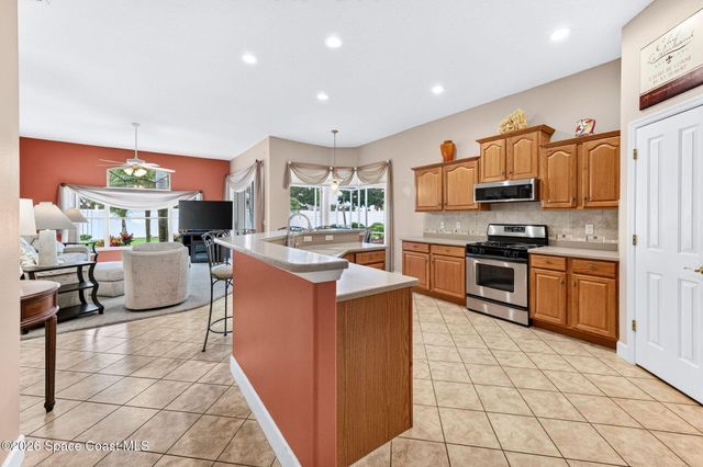 2622 Canary Isles Drive, Melbourne, FL 32901